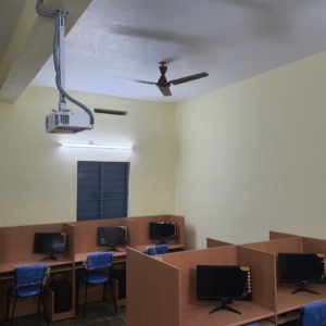 Computer lab photo 1
