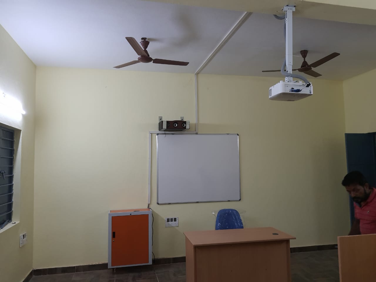 Computer lab photo 2